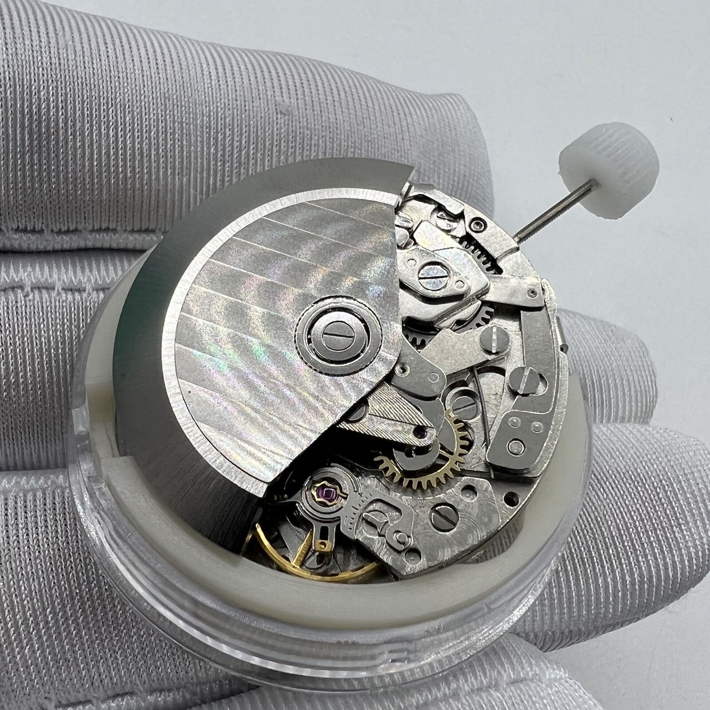 China Made 7753 mechanical watch movement clone, precise Daytona replacement mechanism.