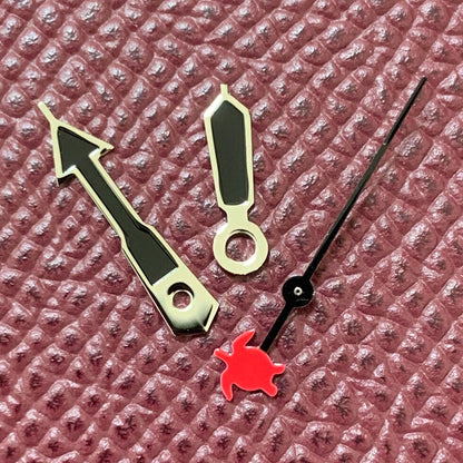 Black watch hands set with second hand for NH35/NH36/4R36 movement, compatible with Turtle/Fish models.