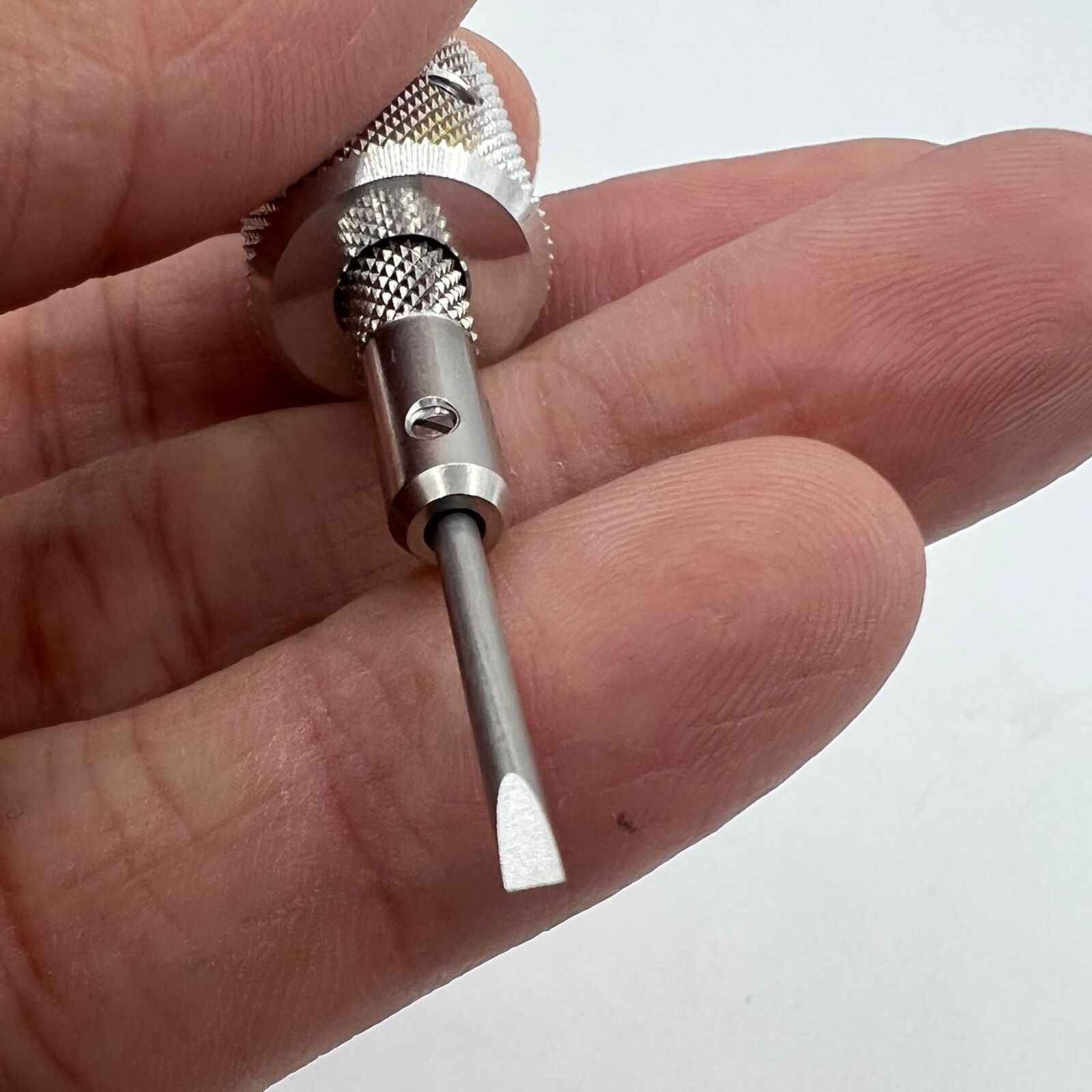 Bergeon 30081-TAM-180 ergonomic drum barrel screwdriver for precise watch repairs and adjustments