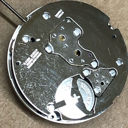 Swiss Part Ronda 5021.D watch movement with 5 hands, black date wheel at 6 o'clock, precise timekeeping.