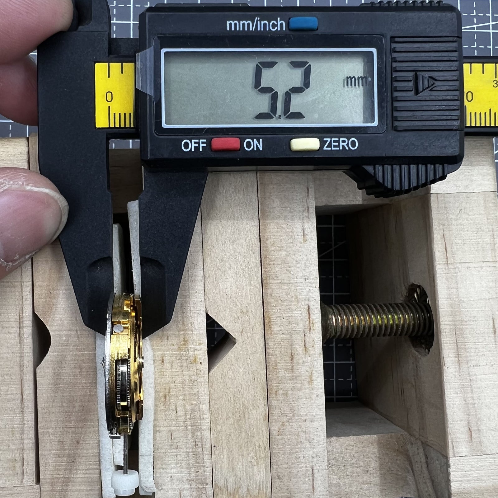 Mingzhu mechanisches Uhrwerk mit kleiner Sekunde bei 6, 9 und 12 Uhr, pr�zises Automatikwerk