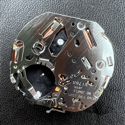 Seiko V176A quartz watch movement, precise Japan-made mechanism for watch accessories