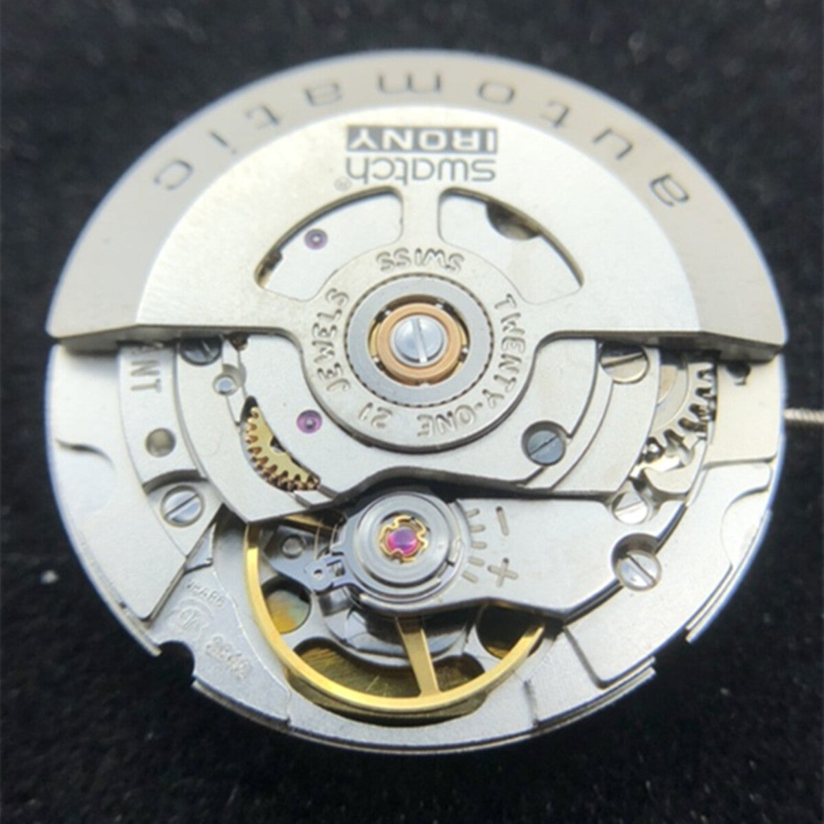 Swiss Made ETA2824 mechanical watch movement with date at 6, precision OMEGA C07.111 ETA2824-2 caliber.