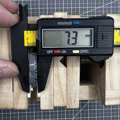 Japan Hattori QUARTZ Uhr VK64 VK64A Datum bei 6 Uhr