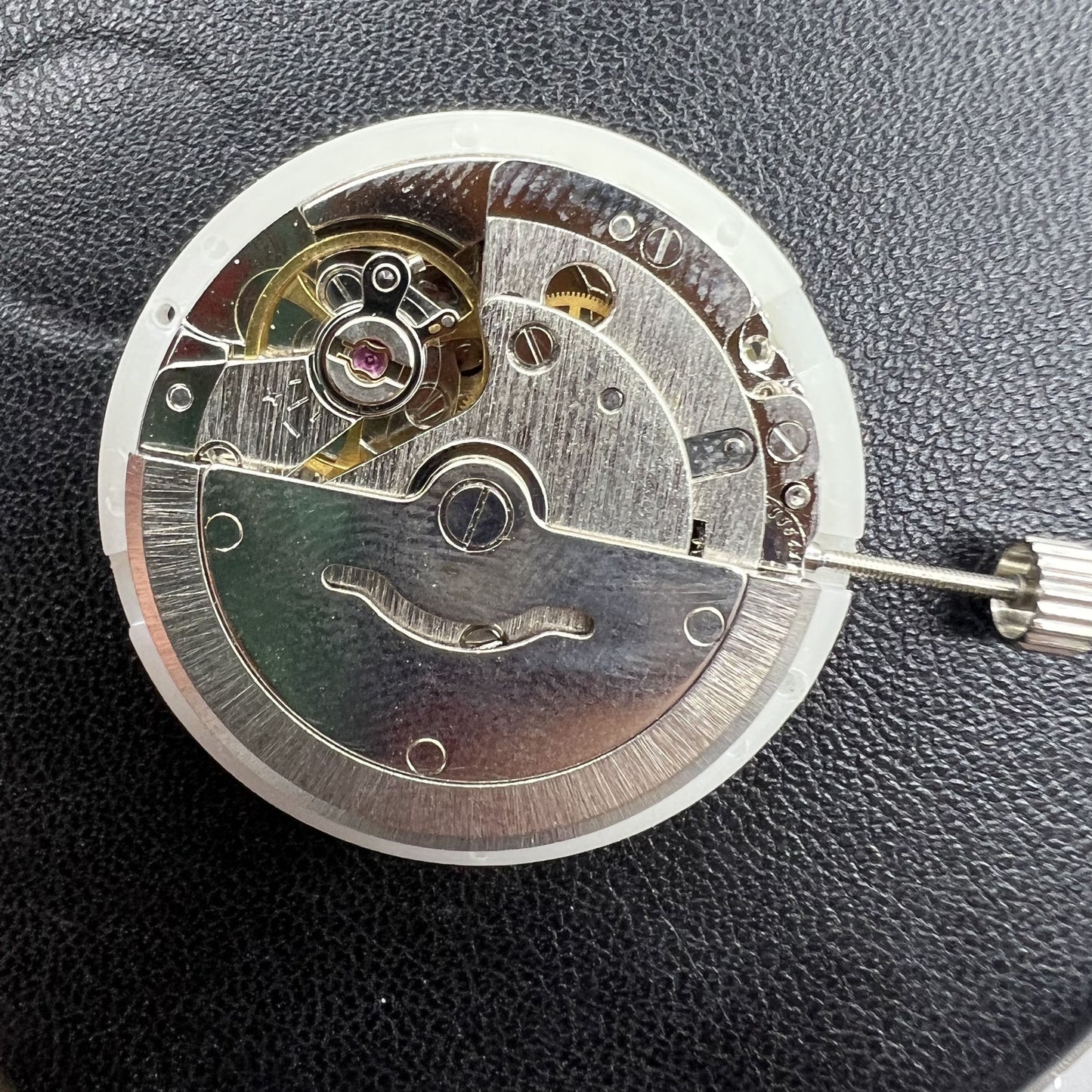 Tianjin Seagull Automatik Uhr T16 mit goldenem Zifferblatt und Tagesdatumsanzeige, eleganter Herrenchronograph