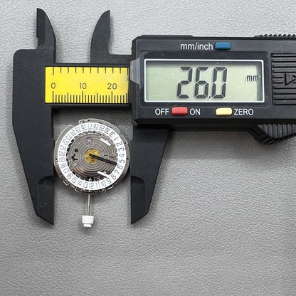 Mouvement de quartz Silver <tc>ISA</tc> 8171 d'origine 5 Hands Calendrier unique à 6 Disque blanc