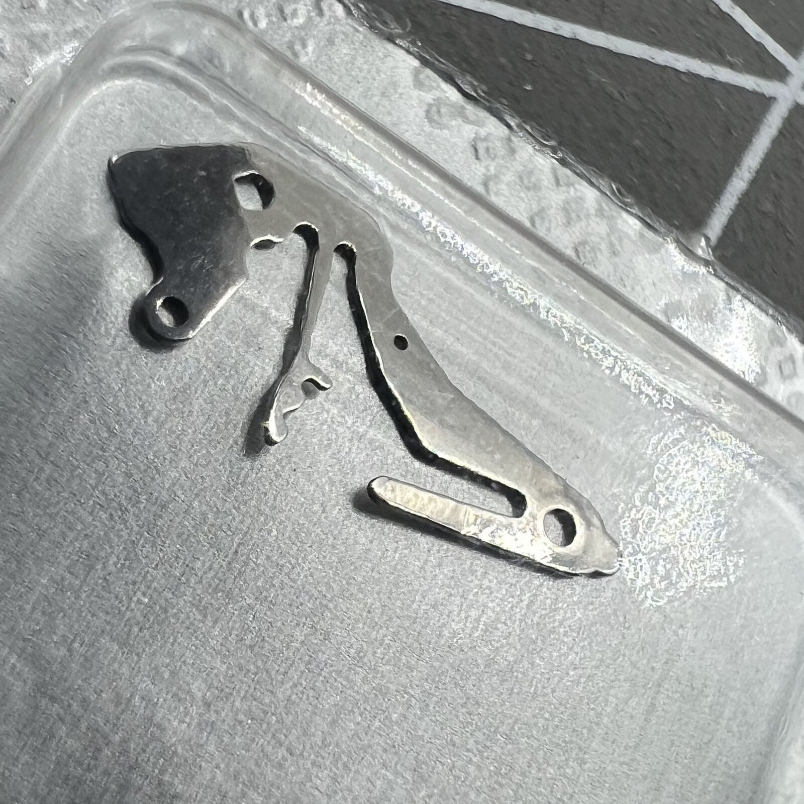 Ref.445 setting lever jumper spare part for ETA 2000 watch movement, high-quality replacement component.