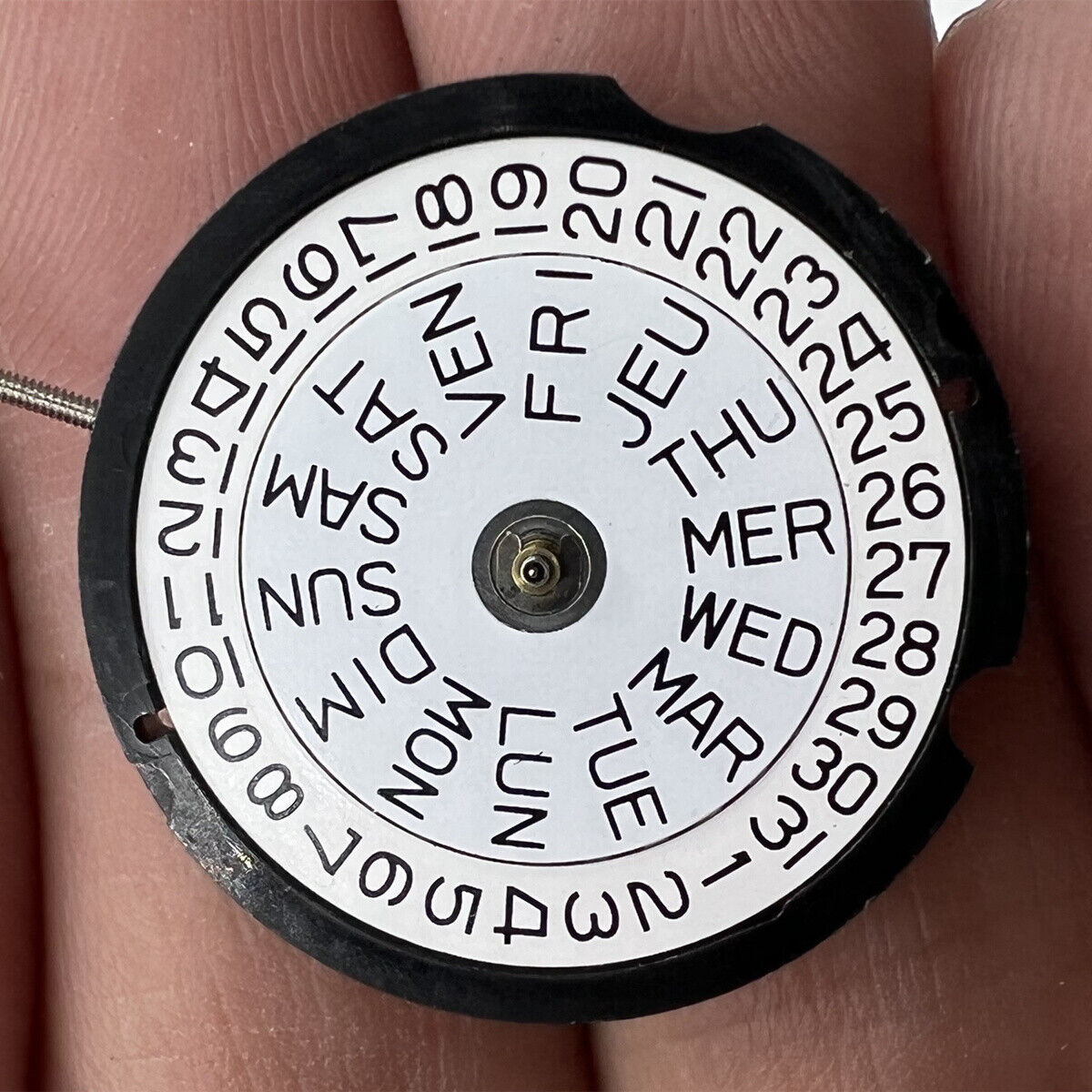 Ronda 507 Swiss quartz watch movement with English characters for precise watch repair parts