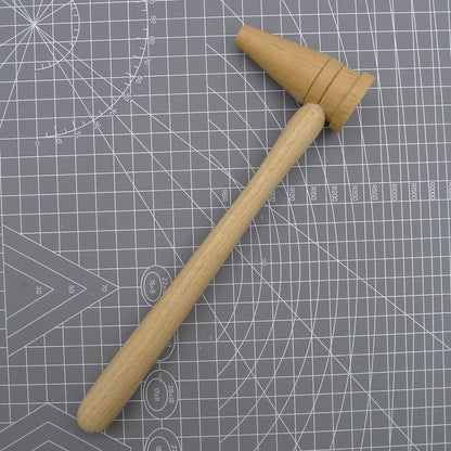 Bergeon 1447 Boxwood mallet hammer for precise watch bracelet pin replacement, Swiss made craftsmanship