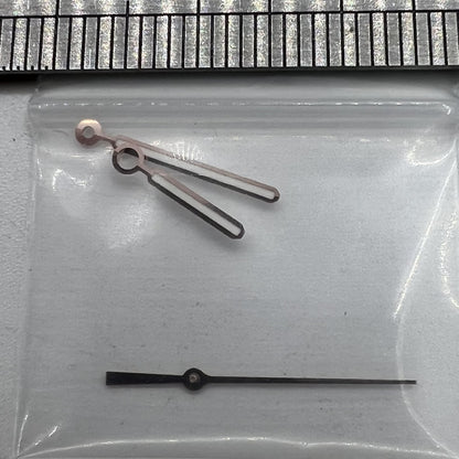 Green luminous watch hands with rose gold trim by AP, compatible with NH35, NH36, SKX007, SBBN models, ideal for easy time reading in low light.