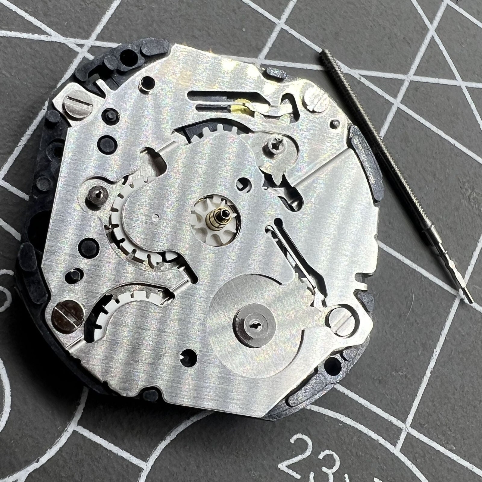 Hattori VX3LA Quartz watch with multifunctional movements and 3 eye subdials for precise timekeeping.
