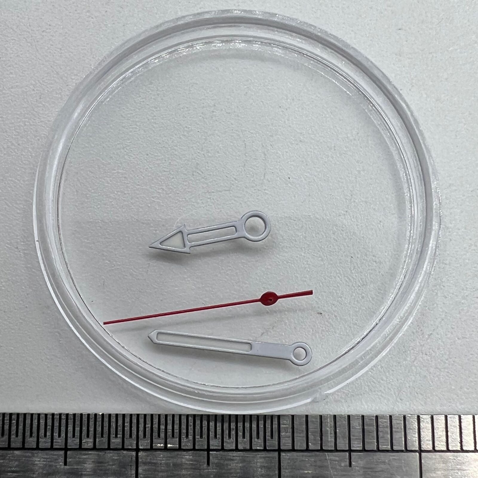 Green lume pointed arrow watch hands with silver trim for Miyota NH35/NH36/NH38, precise fit for watch repairs.