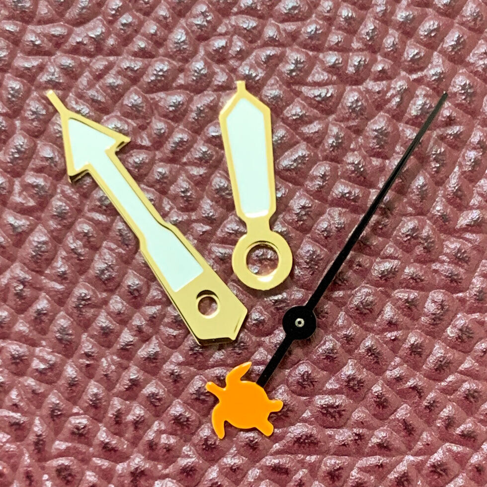 Green luminous hands set designed for NH35/NH36/4R36 Turtle/Fish movements, enhancing watch readability.