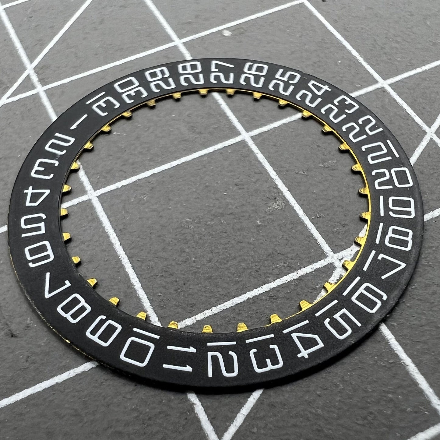 Swiss Black Date Disk with Square Font for ETA2824 Watch Movement by Swiss Brand