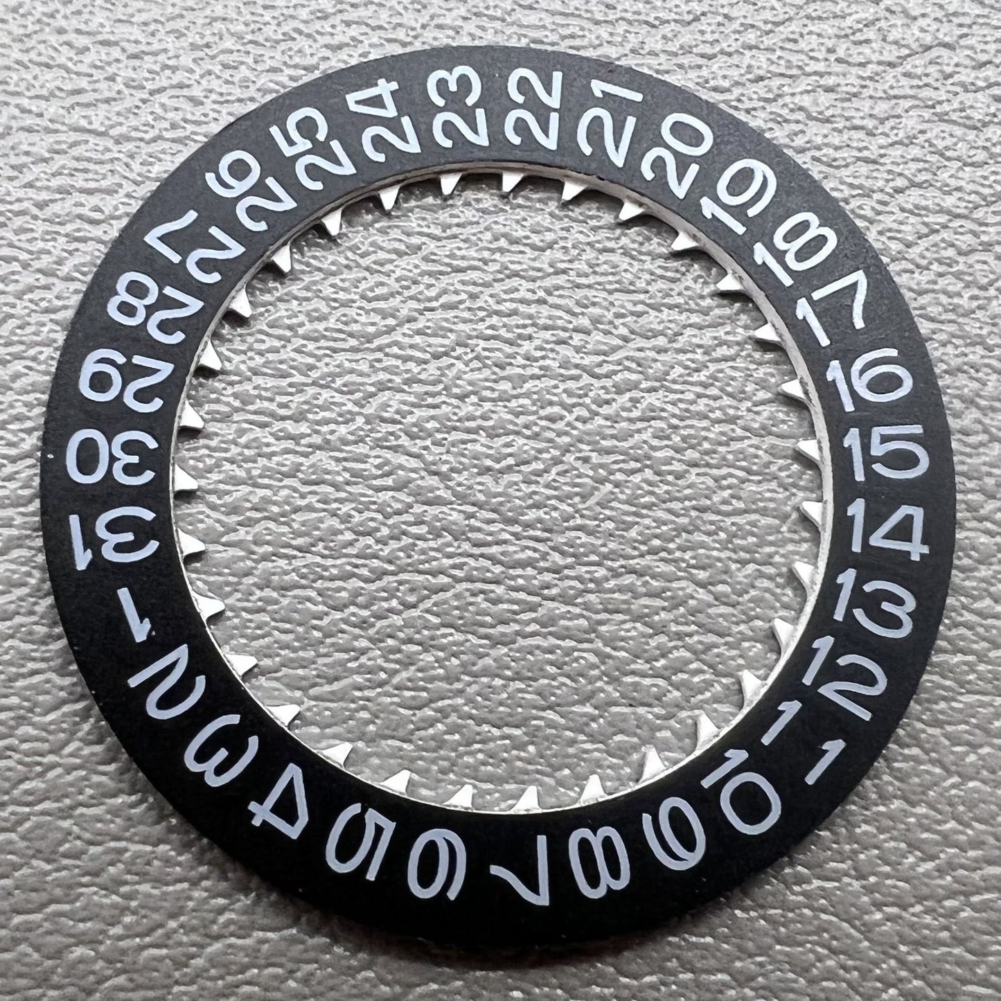 Black date disk wheel set for NH35 NH36 watch movements, precision fit at Date@3 display.