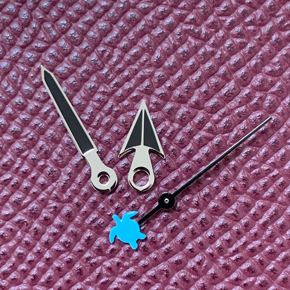 Black watch hands set featuring Turtle second hand, compatible with NH35/NH36/4R36 movements.