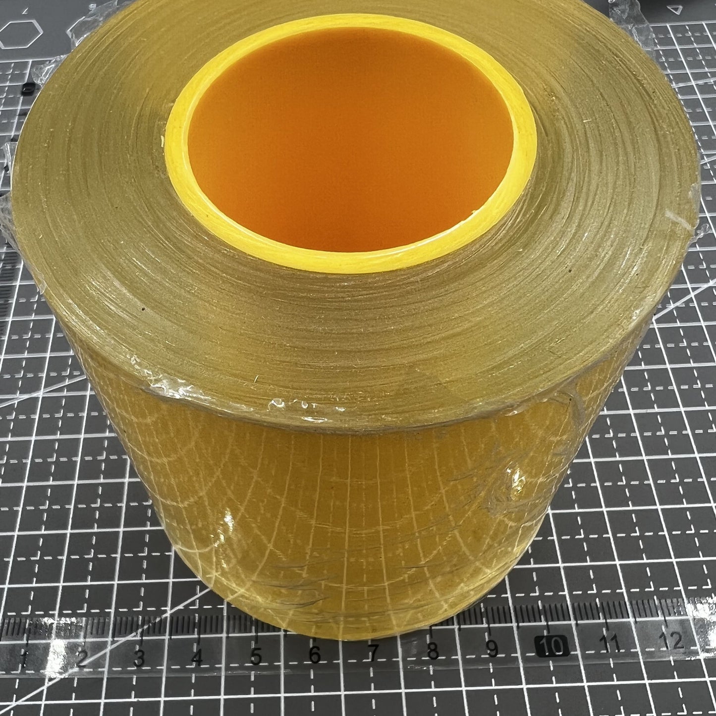 Transparente Schutzfolie f�r 8 cm breite silberne Uhrenarmb�nder sch�tzt vor Kratzern und Schmutz.