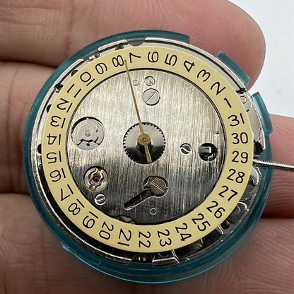 DG2813 Automatic mechanical watch movement with single calendar, T16 3-hand design for precision and style.