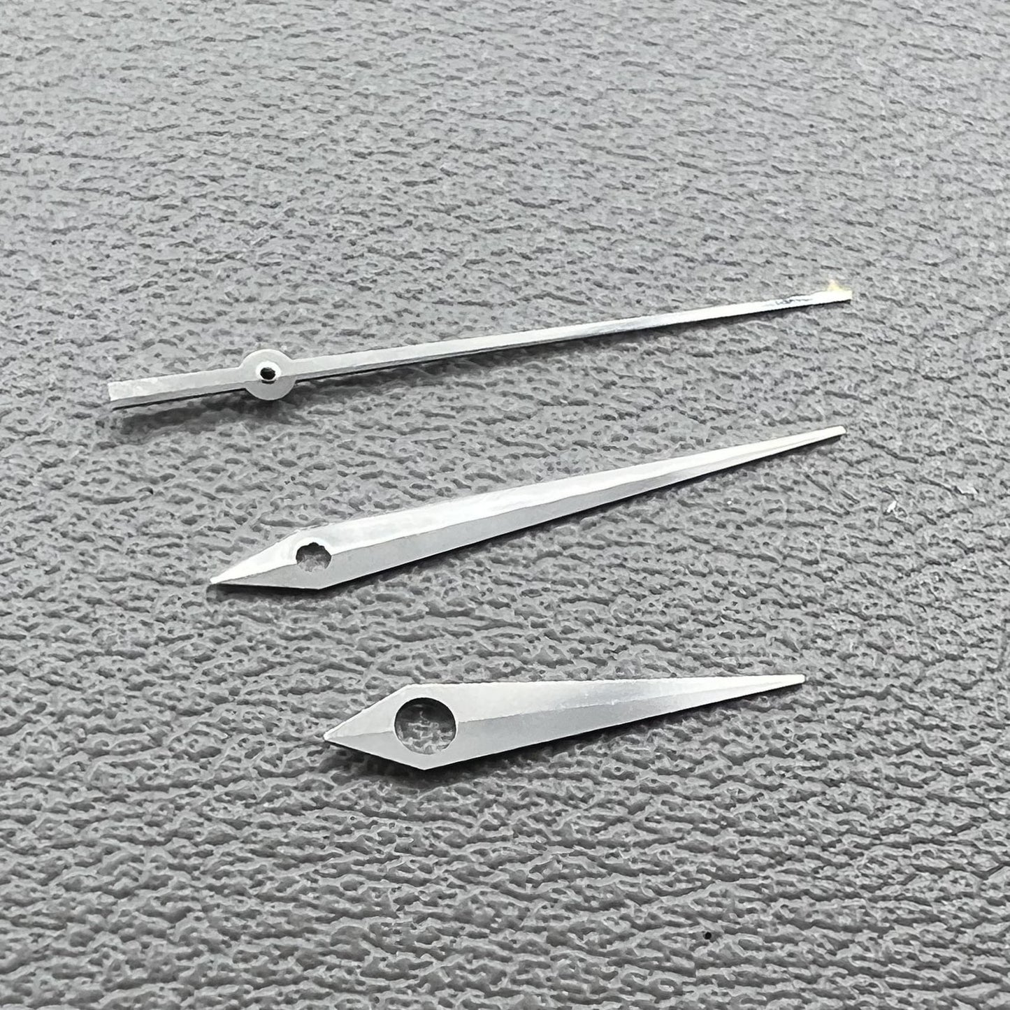 2 Sets Silberne Zeiger für ETA Serie 2836 2824 2892A2 Uhren 3 Stück