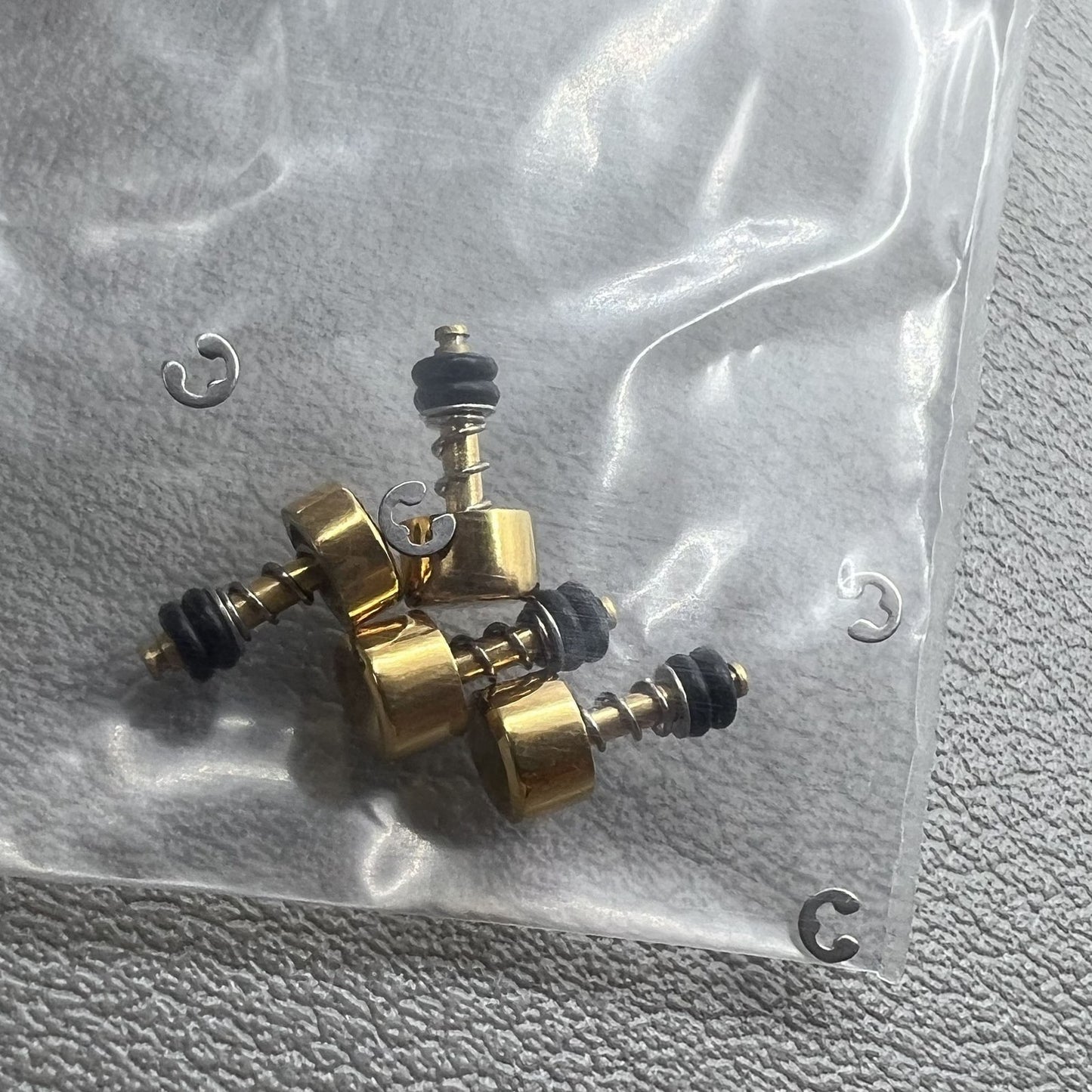 4 STÜCK/Packung Gold Druckknöpfe für Casio DW5600 Wasserdichter Edelstahl