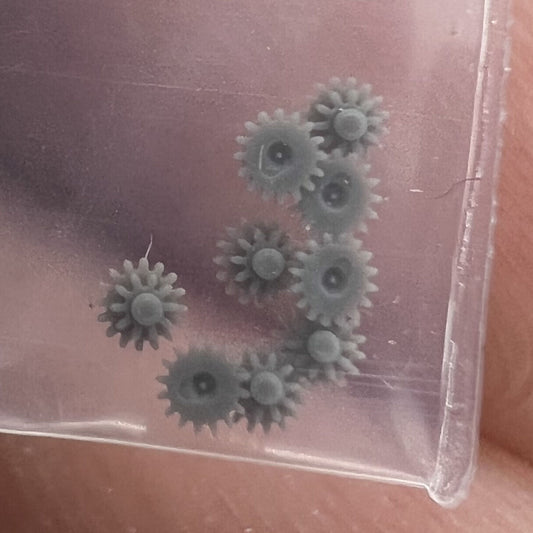 Intermediate date wheel for movement NH05 and NH06, precision spare part for watch repair.