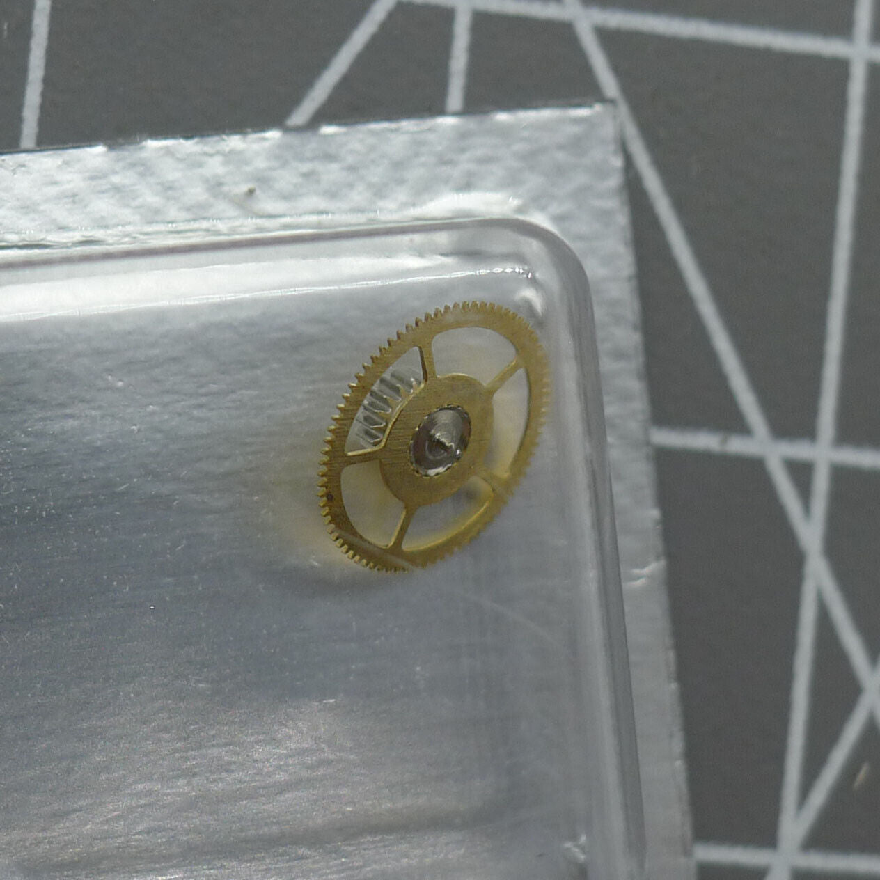 Replacement intermediate watch wheel for ETA/Seagull ETA2824 2836 movements, generic fit accessory.