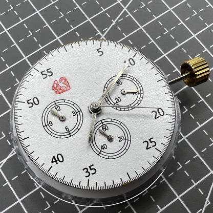 Automatisches Chronographenwerk ETA 7753 mit Anzeige bei 3 6 9 Uhr Position