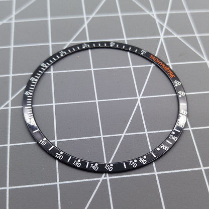 38,5 mm Uhrenlünette aus Aluminiumlegierung, schwarzer Ring + weiße Schrift für Omega Speedmaster 
