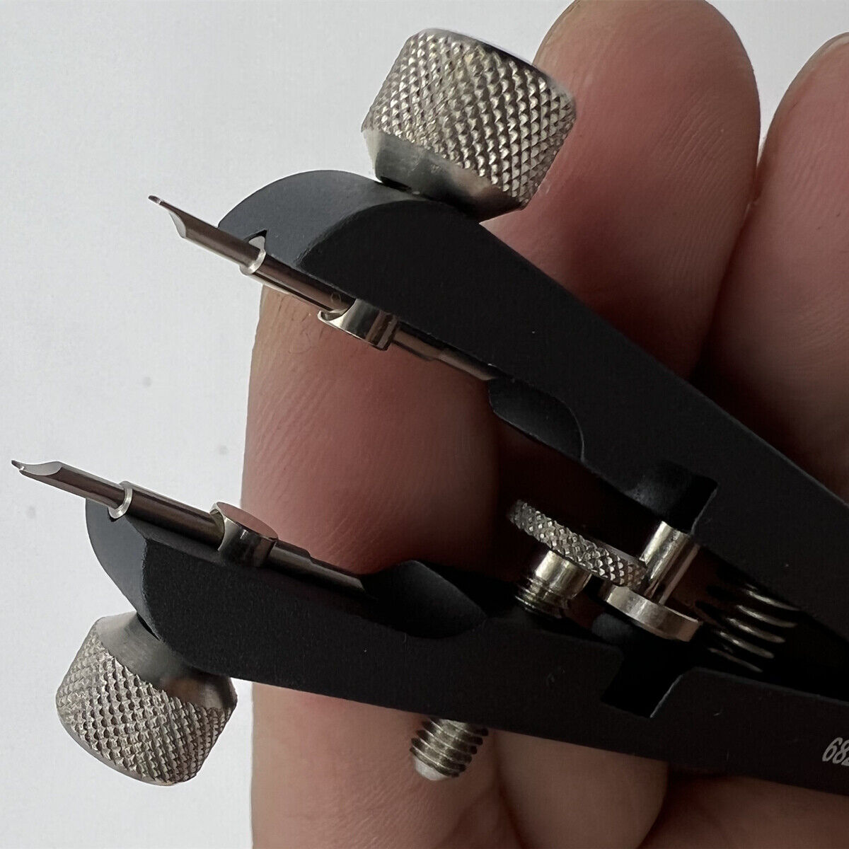 Bergeon 6825-PF spring bar pliers for precise watch bracelet removal and adjustment tool.