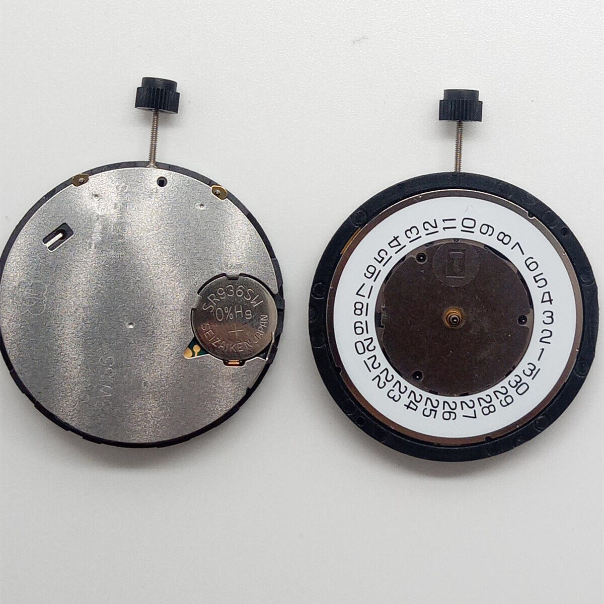 ETA G10.711 Swiss quartz watch movement with 3 hands and date at 4 o'clock, precision timekeeping.