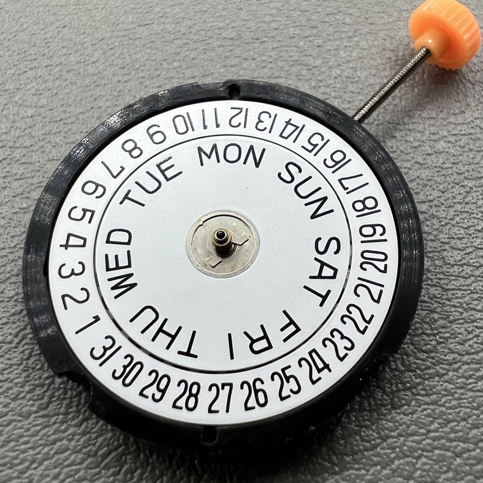 Ronda Swiss 507 quartz movement with 3 hands and day-date display at position 3 for precise timekeeping