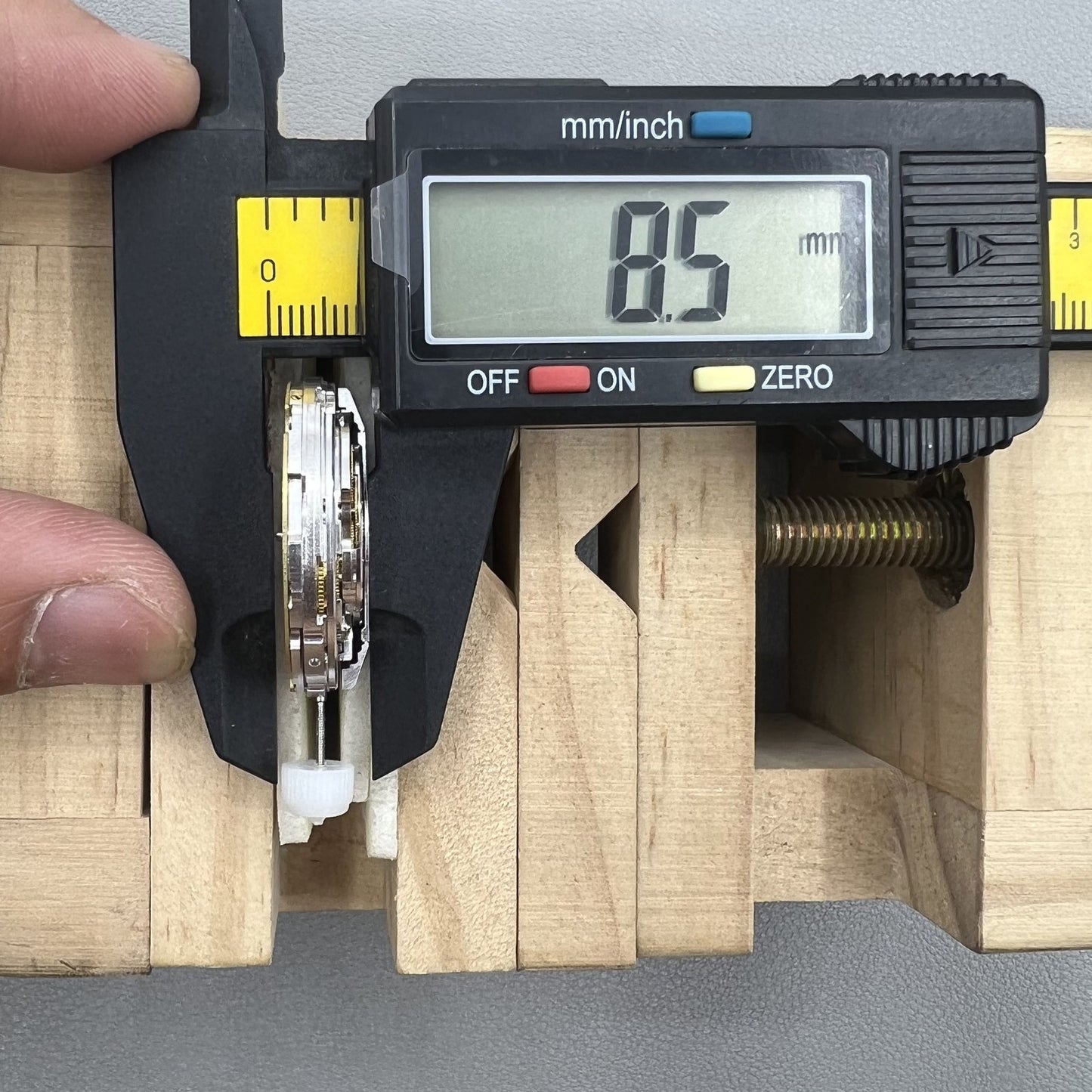 Automatik Uhr China Made Ref 3255 schmaler Kalender Doppeldatum Mechanik