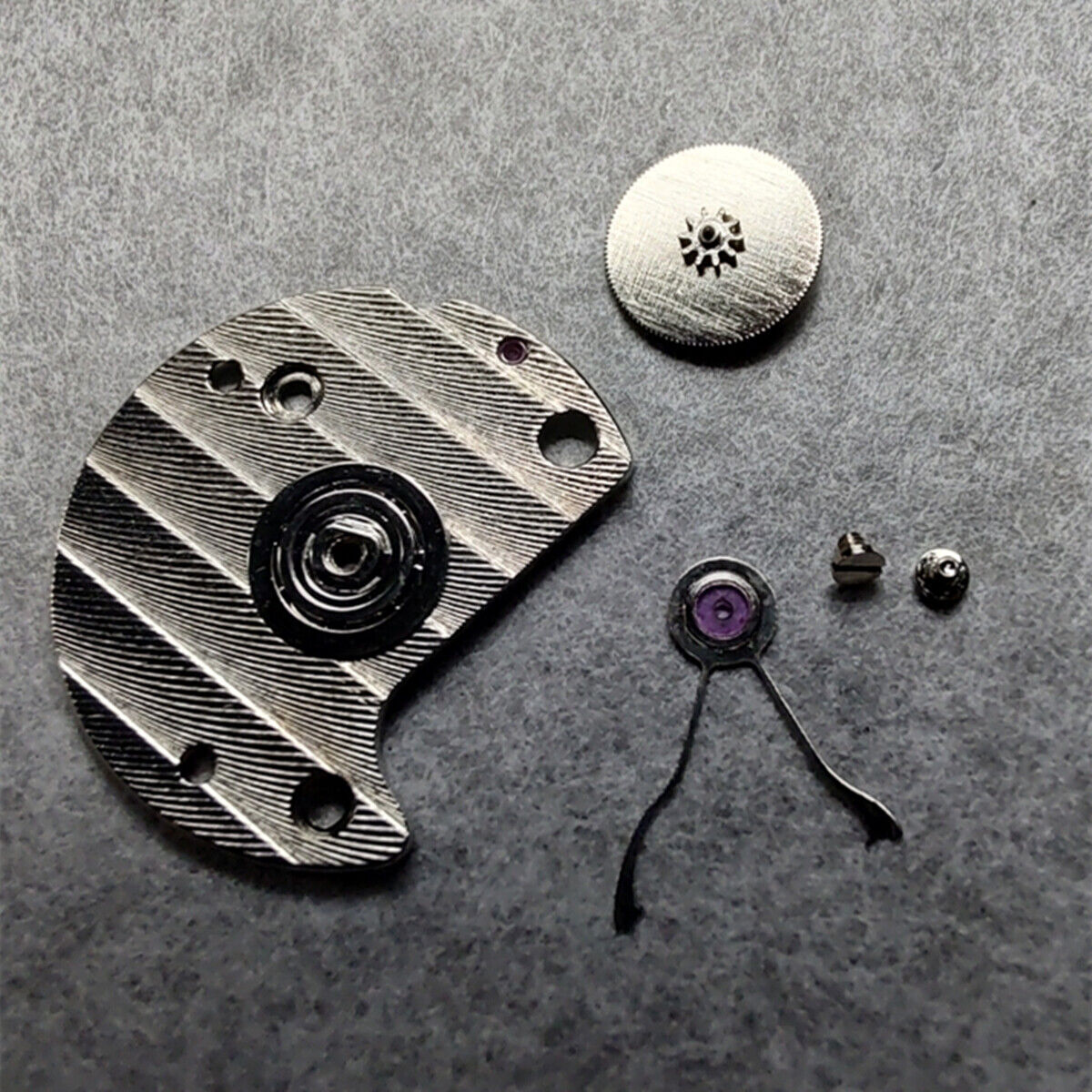 5PCS Automatic fork and wheel bridge set with screws for Seagull ST17 watch movement maintenance.