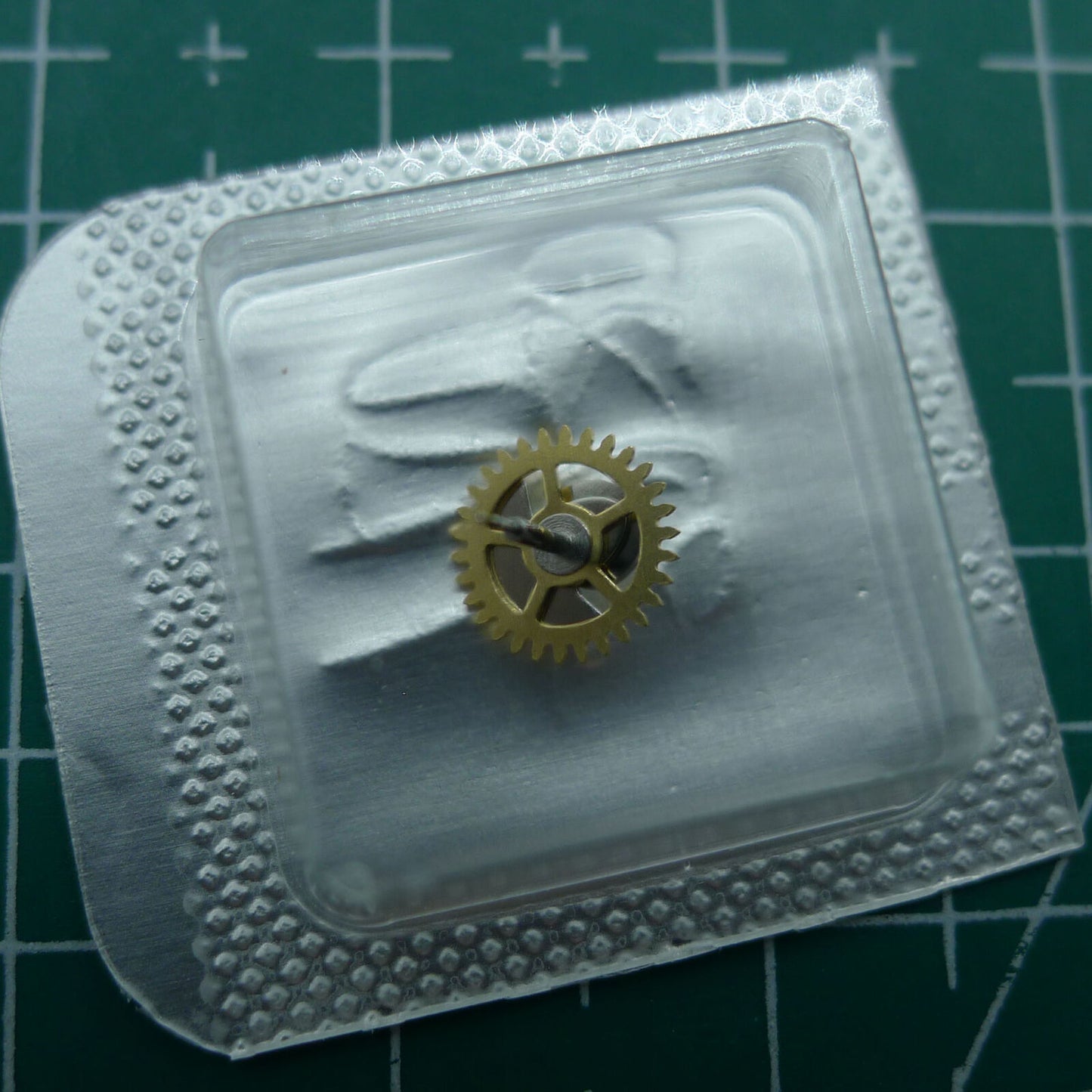 Wholesale Ref.8020 ETA 7750 spare minute counting wheel, 30 min watch accessory part for precise timekeeping.