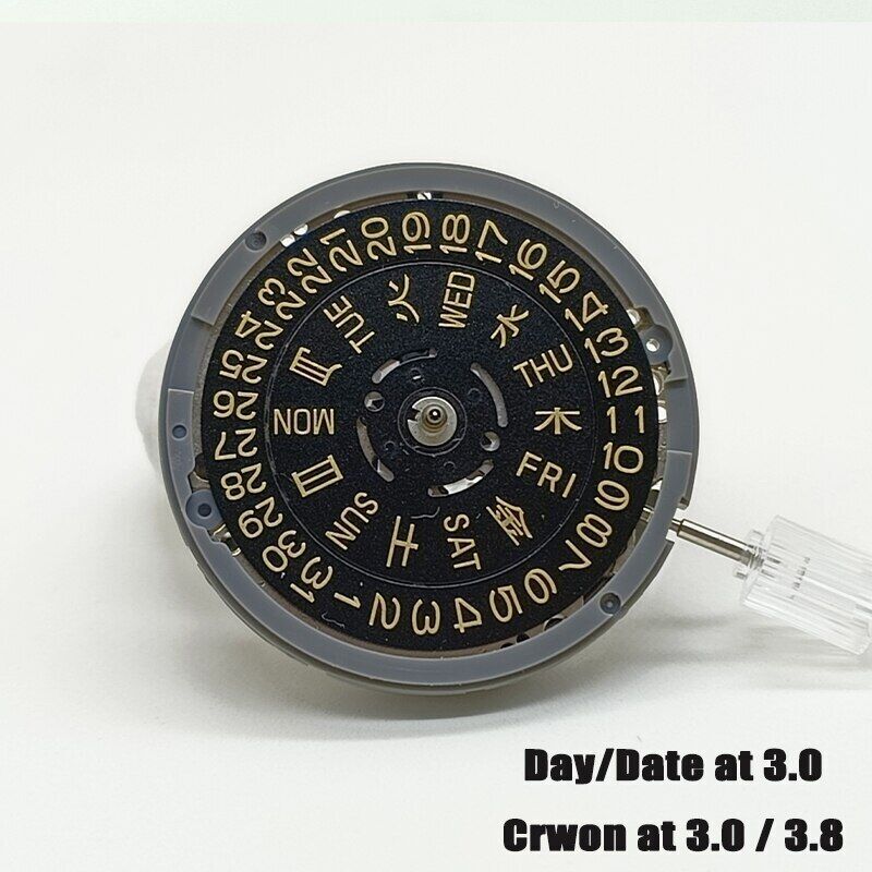 Automatikwerk Seiko NH36 mit schwarzem Zifferblatt goldenen Zahlen und Krone