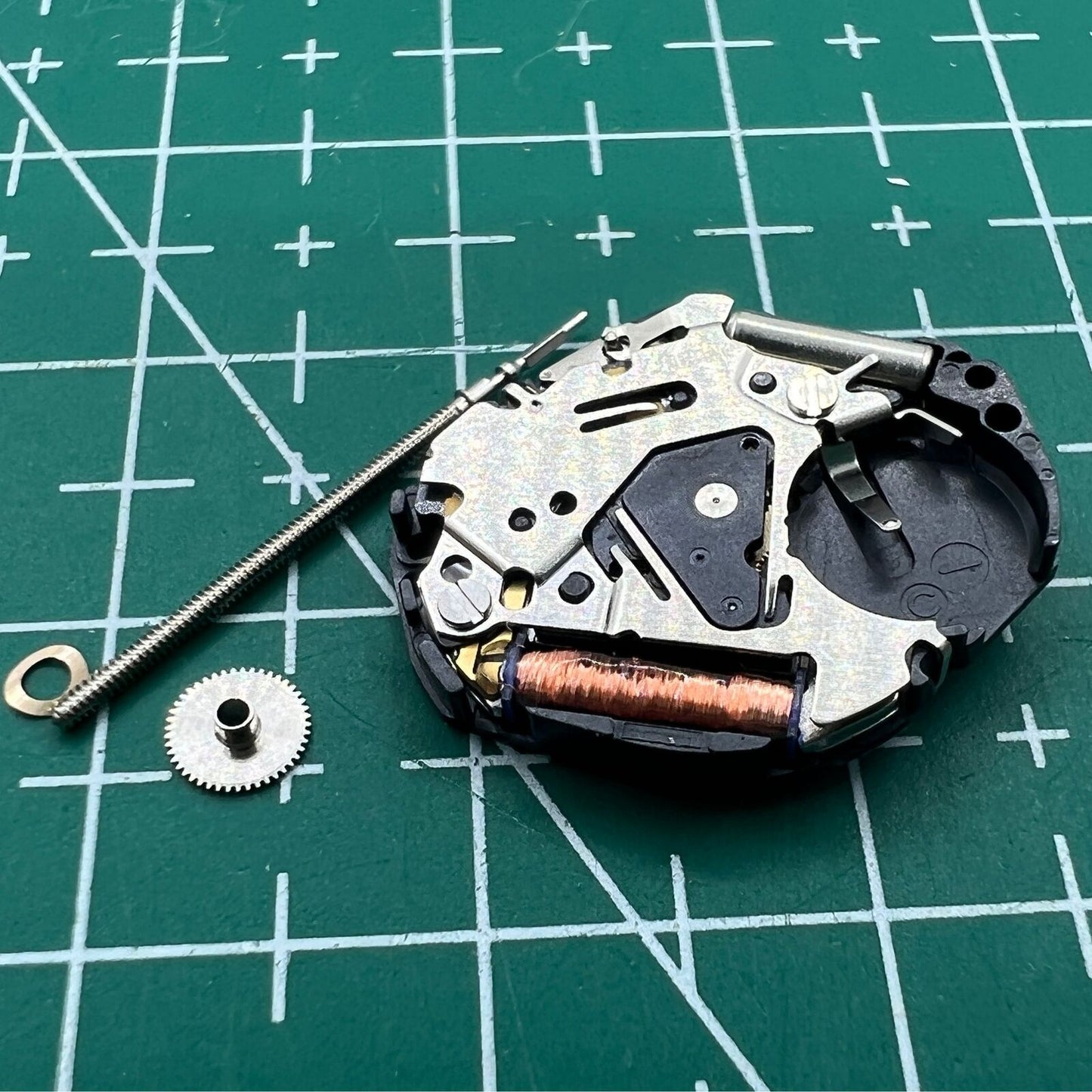Hattori Epson VX50 quartz watch movement, Japan-made for precise, reliable watch repairs and replacements.
