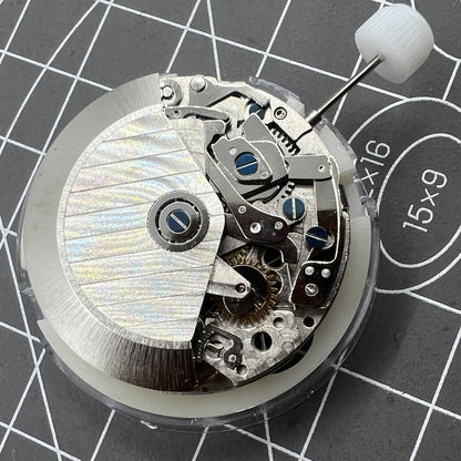 Automatisches mechanisches Uhrwerk Shanghai 7750 mit schwarzem Zifferblatt kleine Sekunde bei 9 Uhr Wochentag Datum