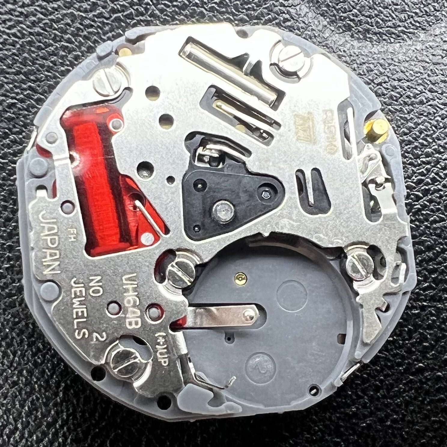 Japan Made VH64A quartz watch movement by VH64, precise and reliable timekeeping component for watch repairs and accessories.