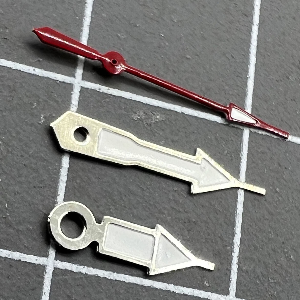Luminous red second hand for Miyota 2035 quartz watch movement, precise and durable design.