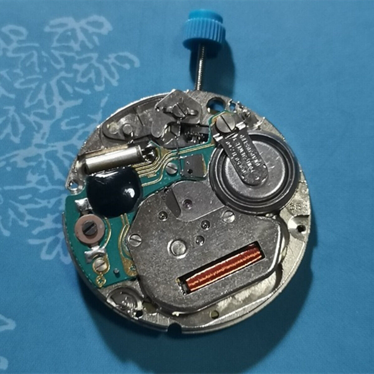 ETA963.116 Swiss Made quartz movement with single calendar at 3, precision watch repair part.