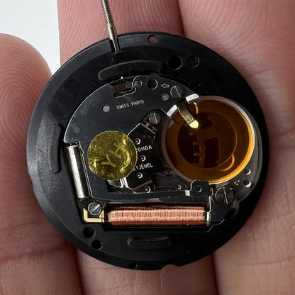 Ronda 714 Quartz watch movement with date windows at 3 & 6, Swiss replacement, 2-hand design.