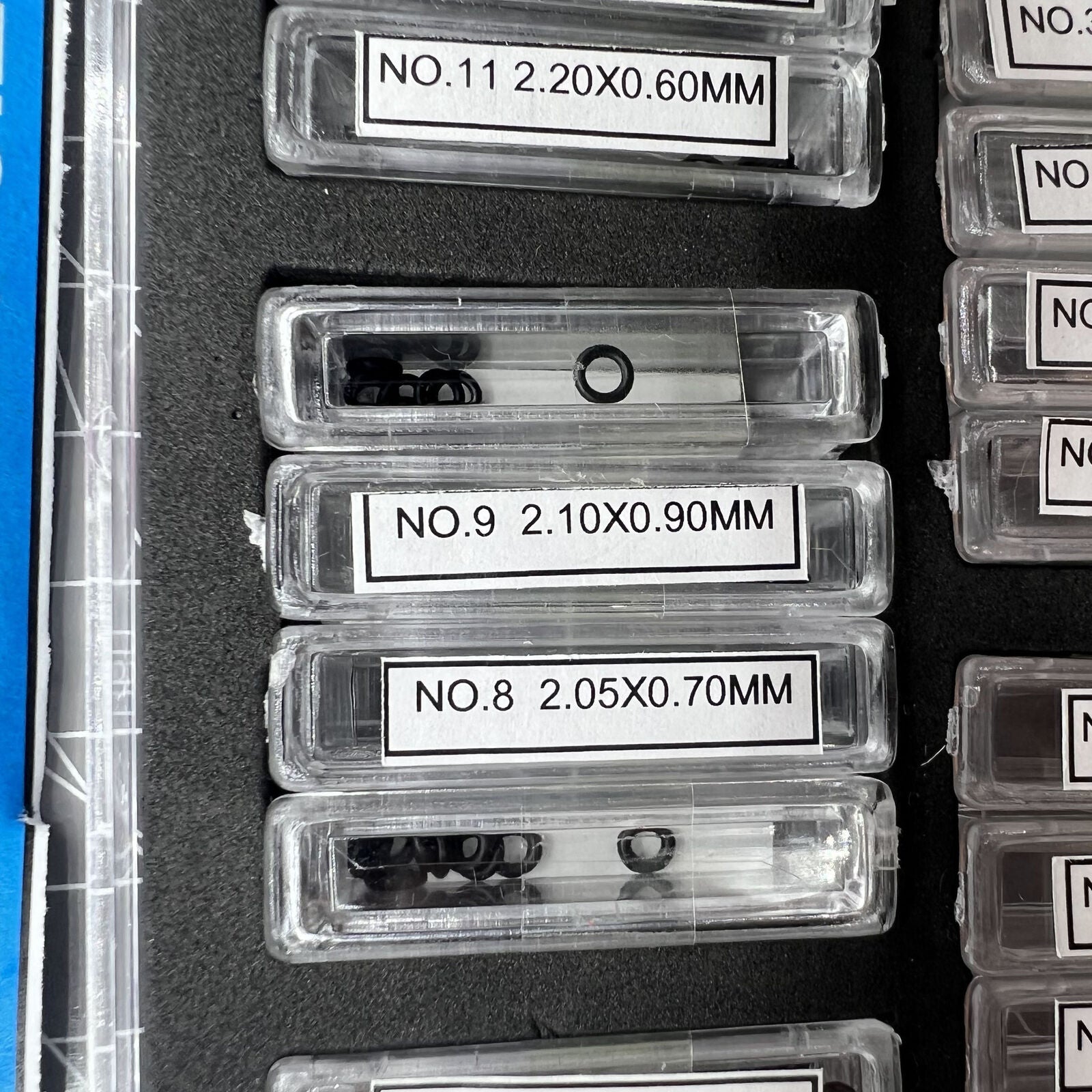 390pcs Japan brand waterproof mini O-rings kit, 39 sizes (1.9-7mm) for secure watch crown seals.