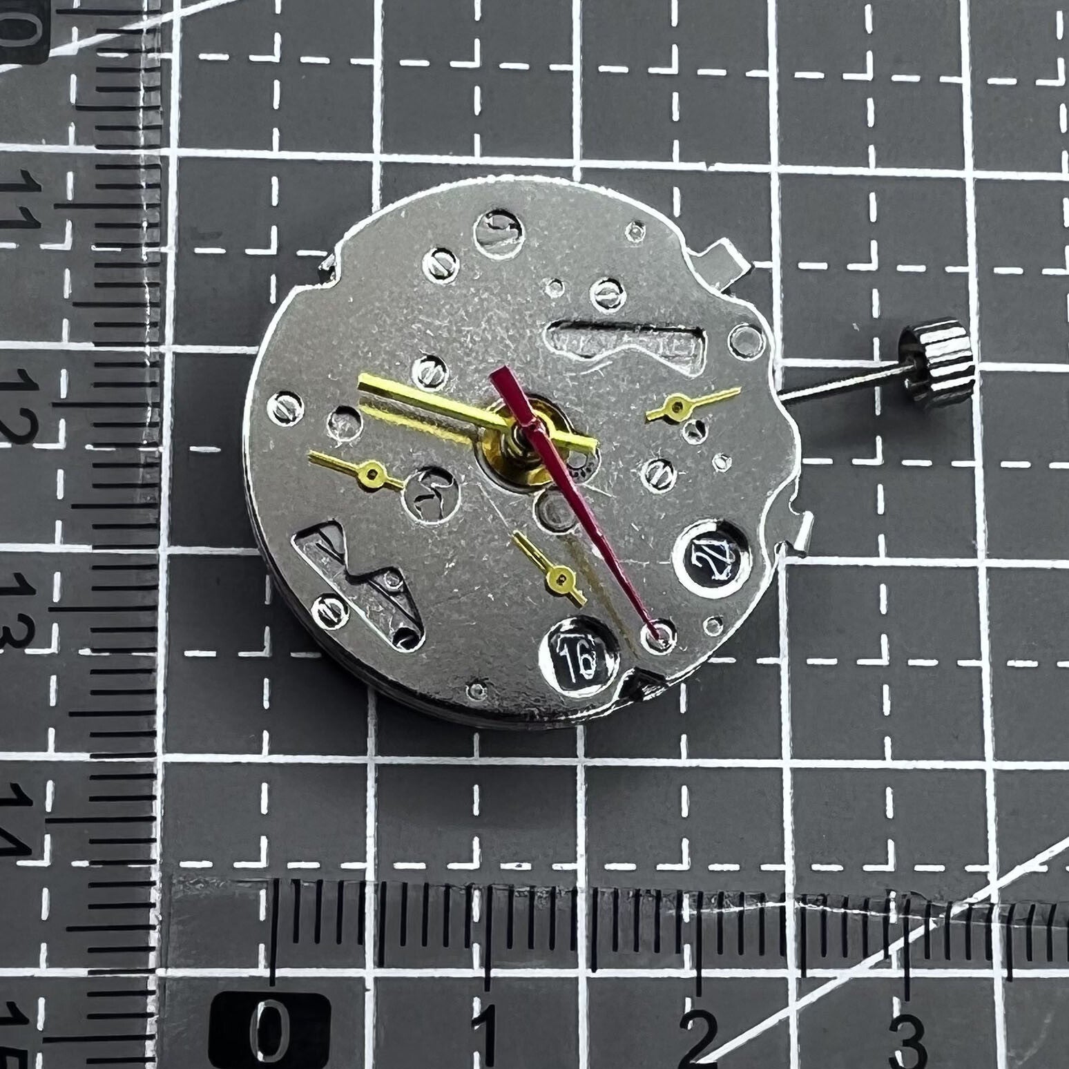 Seagull ST16 mechanische Herrenuhr mit schwarzem Zifferblatt, Datum bei 6 Uhr, 7 Zeigern und Kalenderfunktion.