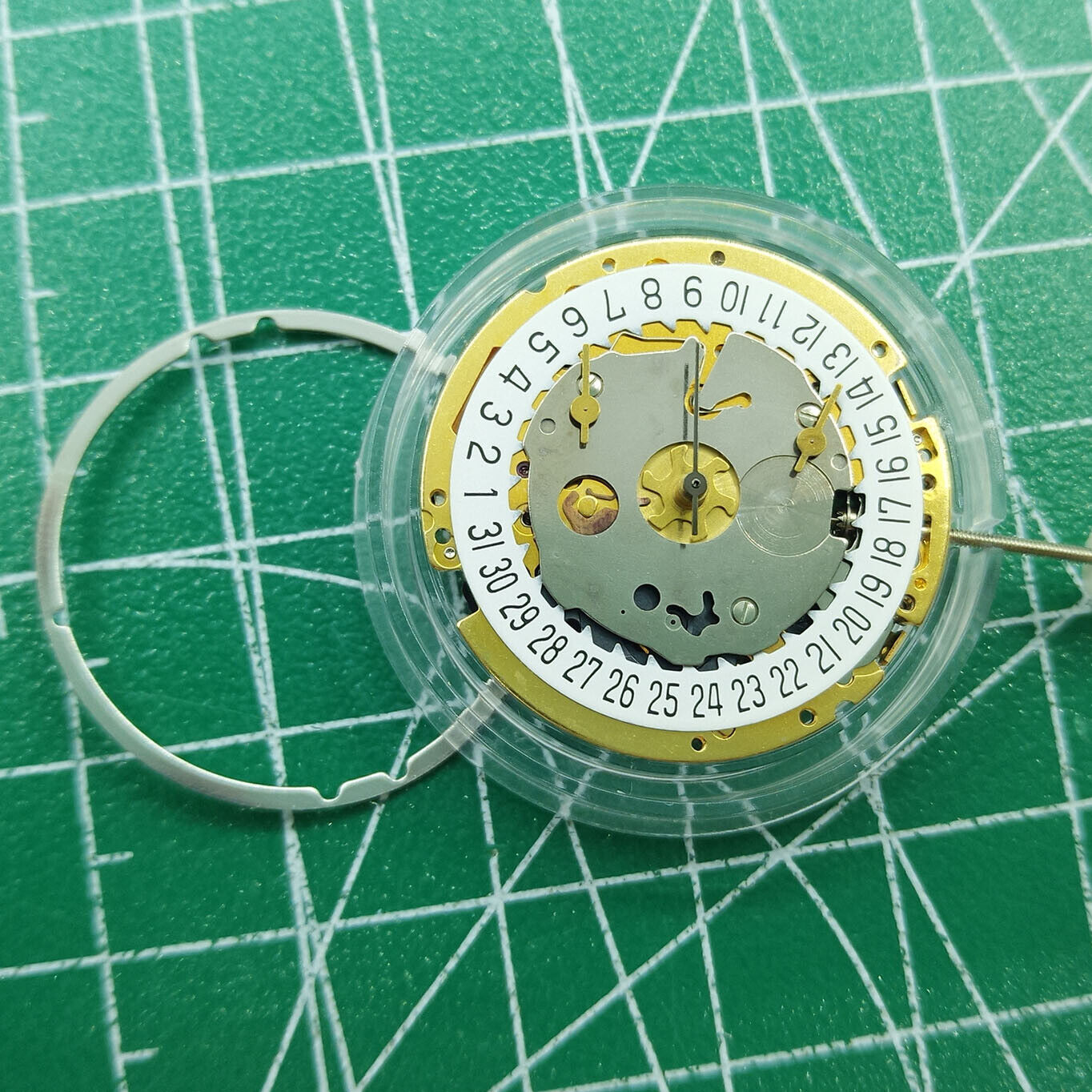 Original Swiss ISA 8171 quartz watch movement with date at 6, multifunctional for precision timing.
