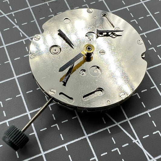 DG2813 automatic watch movement with three big hands and small second at 6 o'clock, no calendar.