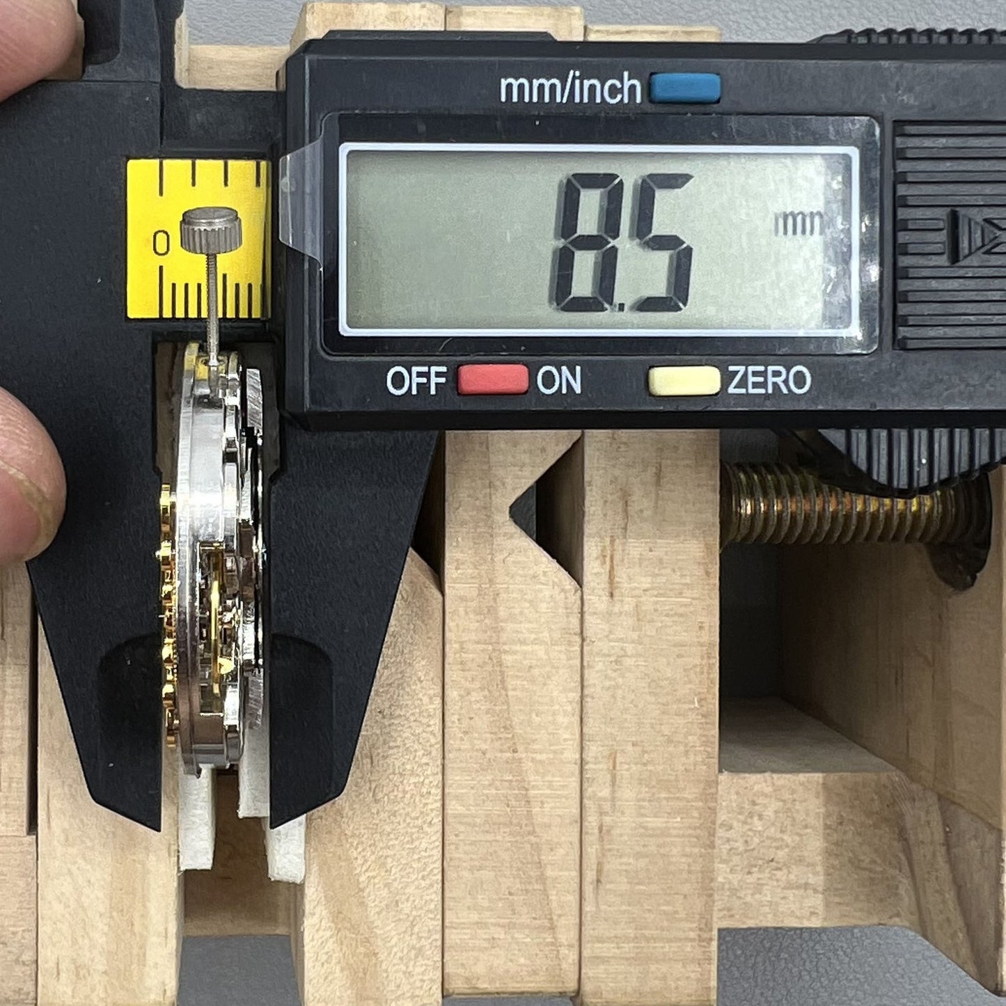 Mechanisches (automatisches) Uhrwerk mit hohler Doppelfeder aus Hangzhou 