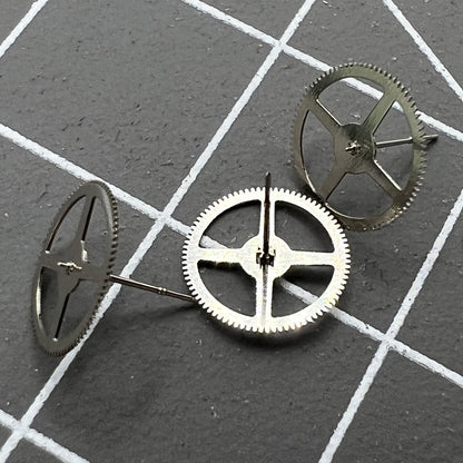 Replacement set of 3 second wheels for NH35 NH36 movements, compatible watch accessory parts.
