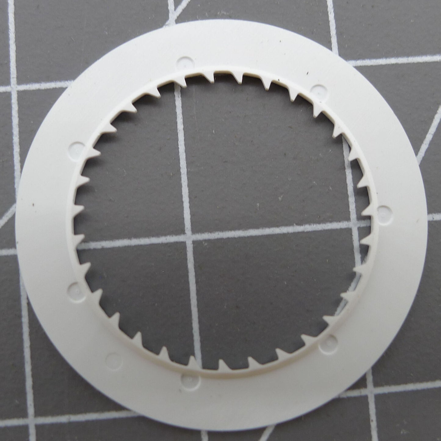 Police jaune, fond noir, disque de date, roue de date pour mouvement NH35