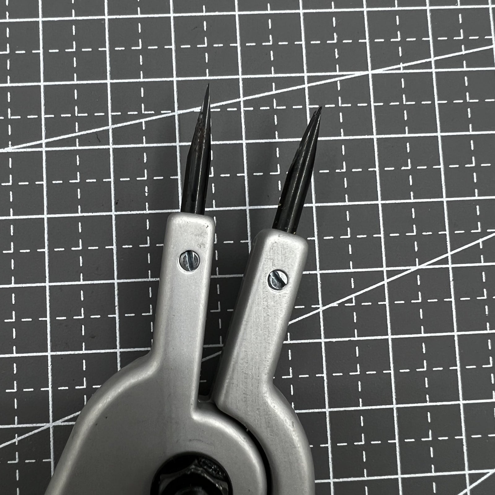 Swiss Bergeon 6618 spring bar plier tool for precise watch strap adjustments and repairs.