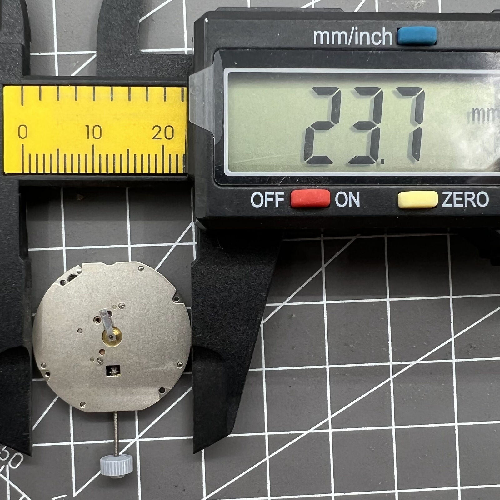 Swiss Ronda 703 quartz watch movement showcasing precise timekeeping for high-quality watch accessories.
